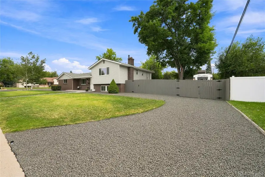 690 E Davies Avenue, Centennial, CO 80122 - #3
