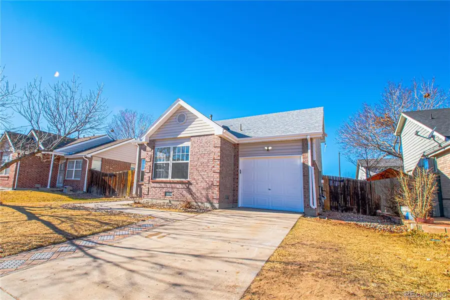 4923 Altura Street, Denver, CO 80239 - Image #3