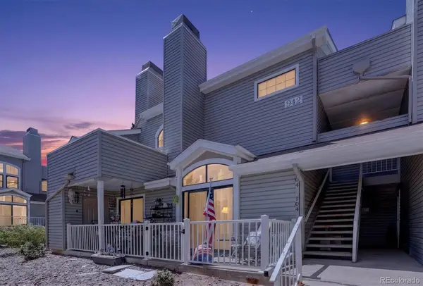 942 S Walden Street #204, Aurora, CO 80017
