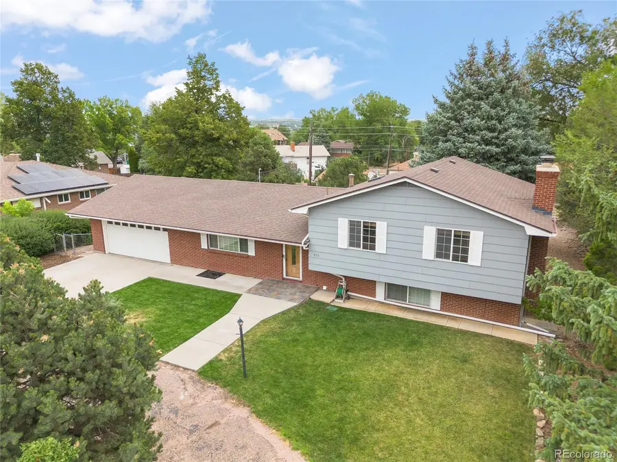 211 Westcott Avenue, Colorado Springs, CO 80906 - #2