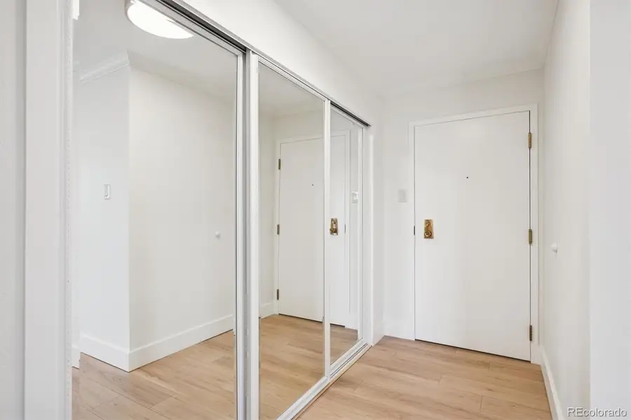 460 S Marion Parkway S #604, Denver, CO 80209 - Image #2