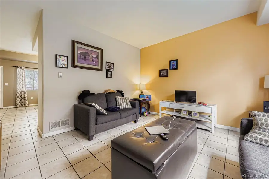 2626 Devonshire Court, Welby, CO 80229 - #2