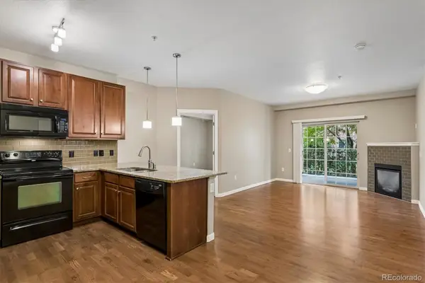 1044 Rockhurst Drive #102, Highlands Ranch, CO 80129