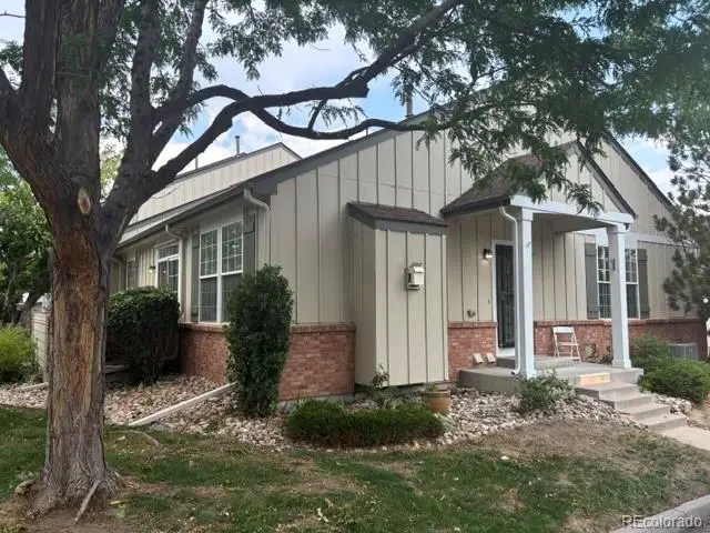 847 S Evanston Circle, Aurora, CO 80012 - #2