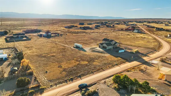 460 E Fredonia Drive, Pueblo, CO 81007