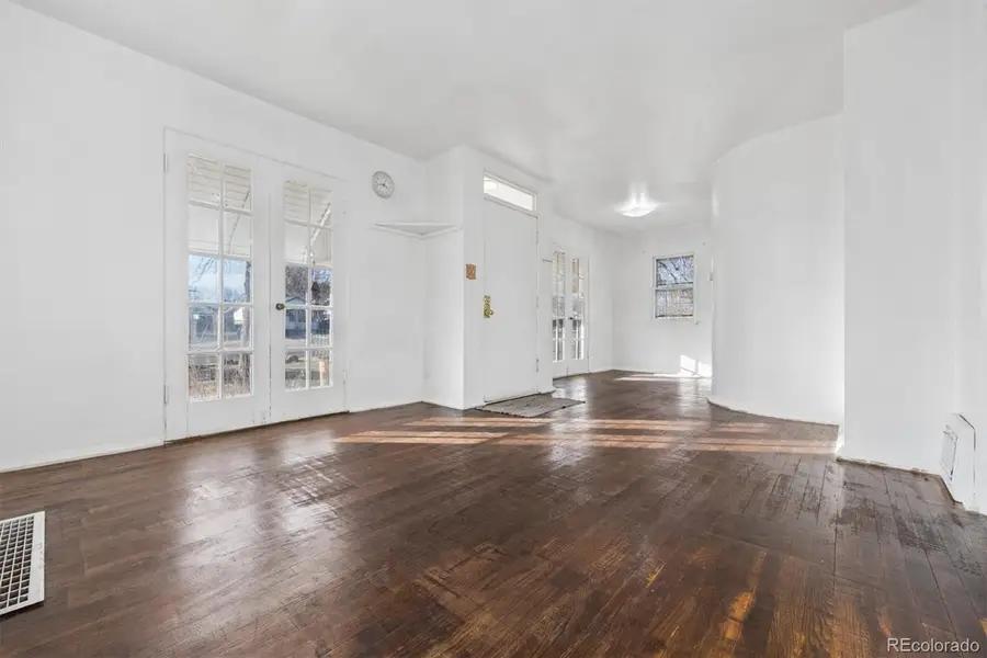 136 S Dale Court, Denver, CO 80219 - Image #3