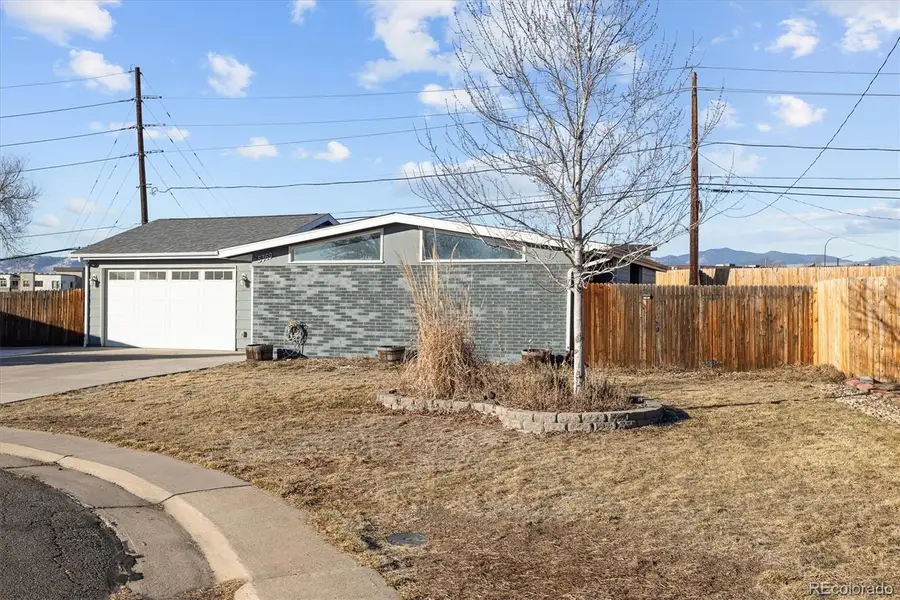 5369 Lynn Drive, Arvada, CO 80002 - Image #2