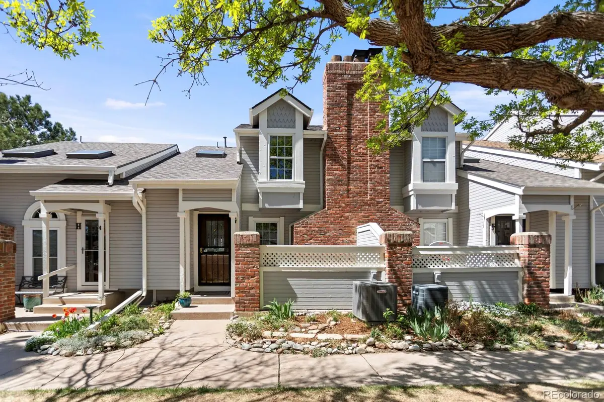 2890 W Long Circle #G, Littleton, CO 80120 - #1