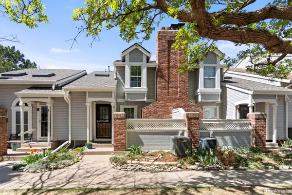 2890 W Long Circle #G, Littleton, CO 80120