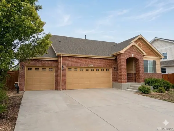 461 N Jackson Gap Way, Aurora, CO 80018