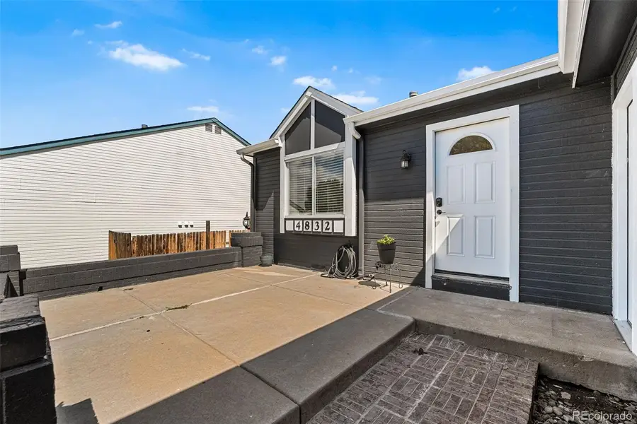 4832 S Genoa Street, Centennial, CO 80015 - #3