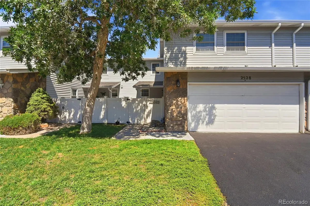 2528 S Vaughn Way #C, Aurora, CO 80014 - #1