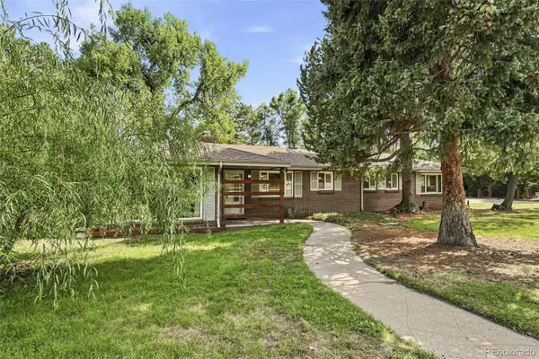7990 Crest Drive, Lakewood, CO 80214