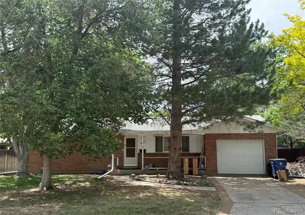 1489 S Carr Street, Lakewood, CO 80232