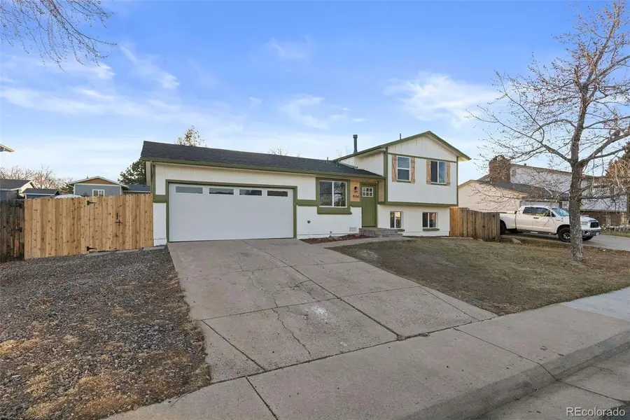 1558 S Laredo Court, Aurora, CO 80017 - Image #3