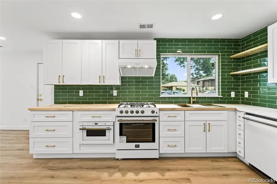 3070 Cherry Street, Denver, CO 80207 - Image #3