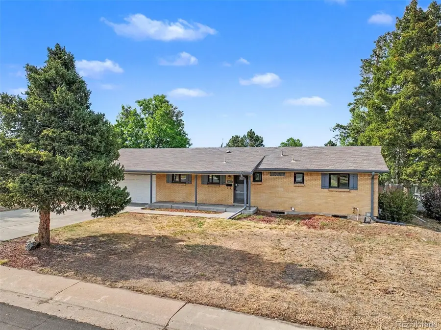 661 E Fremont Avenue, Littleton, CO 80122 - #3