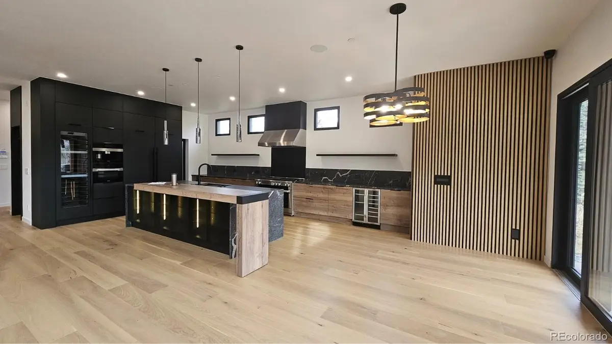 328 Raven Golf Lane, Silverthorne, CO 80498 - Image #1