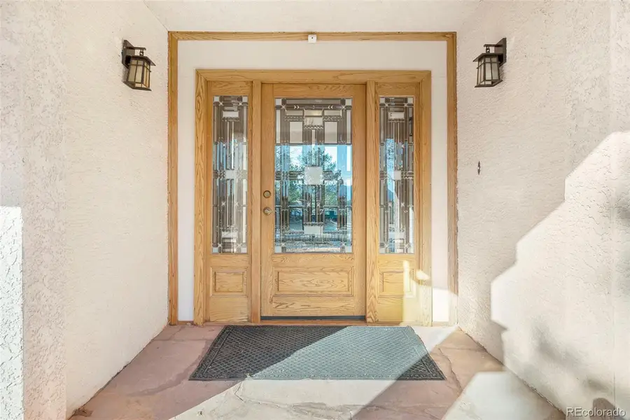 629 Arnold Lane, Colorado Springs, CO 80904 - Image #2