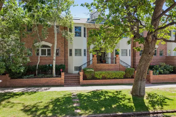2960 E 4th Avenue, Denver, CO 80206
