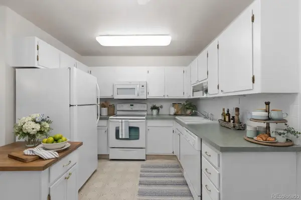 750 S Clinton Street #2B, Denver, CO 80247