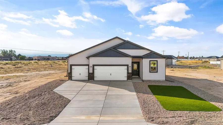 559 Bayview Drive, Pueblo, CO 81007 - #2
