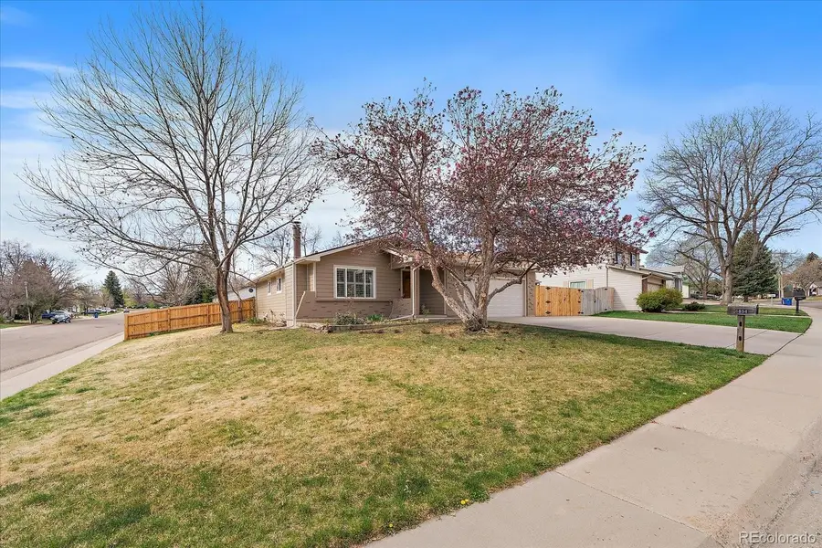 6854 W Roxbury Place, Littleton, CO 80128 - #2