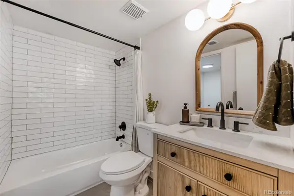 3023 S Ursula Circle #302, Aurora, CO 80014