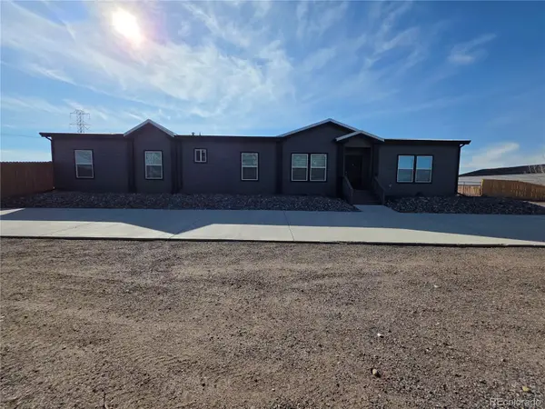 341 Lilac Circle, Lochbuie, CO 80603
