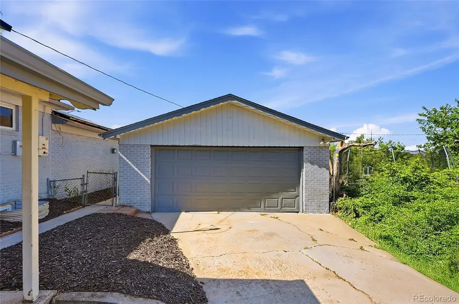 10575 Washington Way, Northglenn, CO 80233 - #2