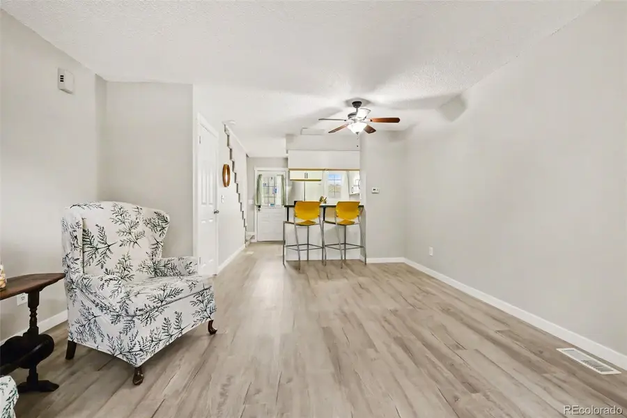 10406 W Dartmouth Avenue, Lakewood, CO 80227 - #3