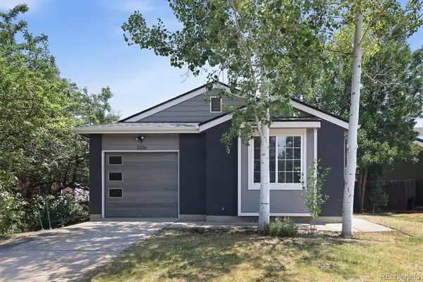 2320 E Cherrywood Drive, Lafayette, CO 80026