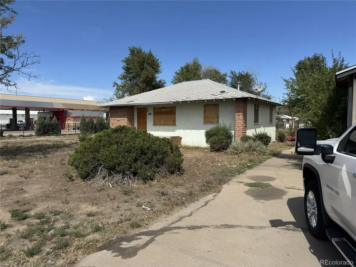 135 E Bromley Lane, Brighton, CO 80601 - Image #1