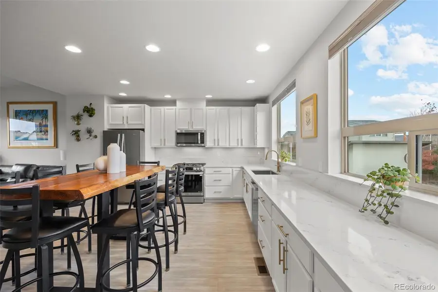 9110 E 52nd Drive, Denver, CO 80238 - Image #2