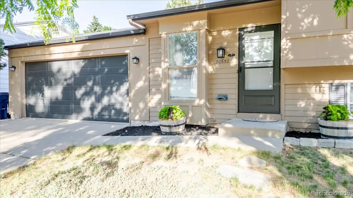 20652 E Batavia Drive, Aurora, CO 80011 - #1