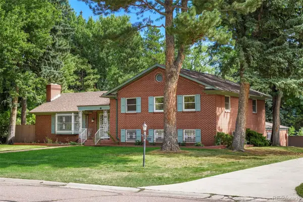 29 Briarwood Place, Colorado Springs, CO 80906