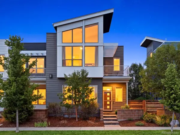 8431 E 33rd Avenue, Denver, CO 80238