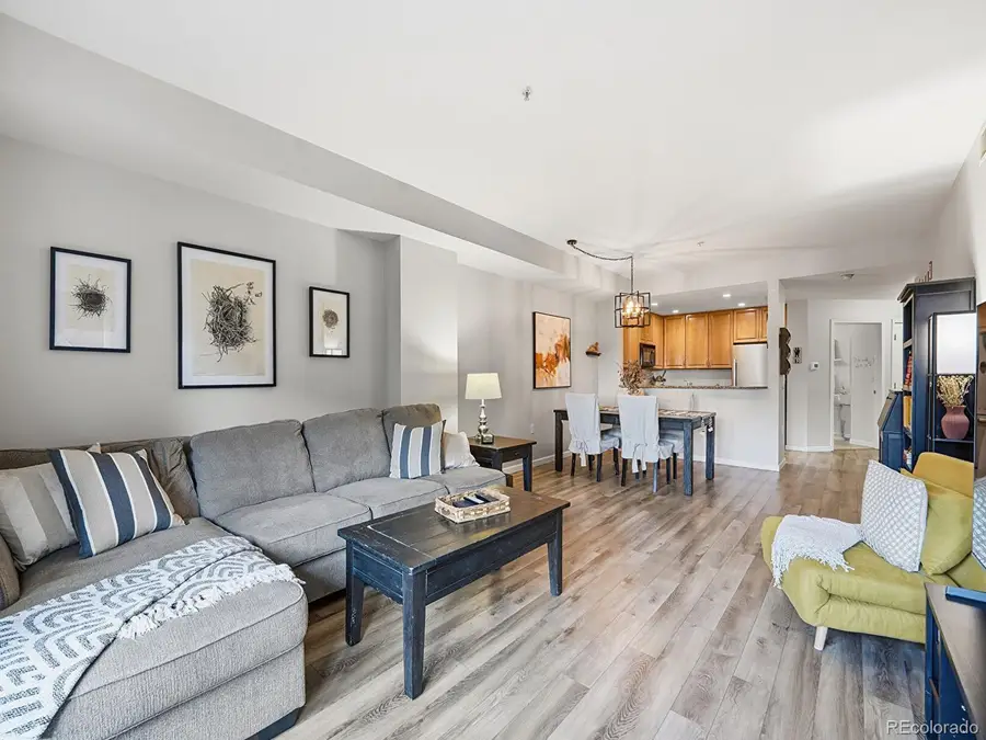 925 N Lincoln Street #4E, Denver, CO 80203 - Image #2