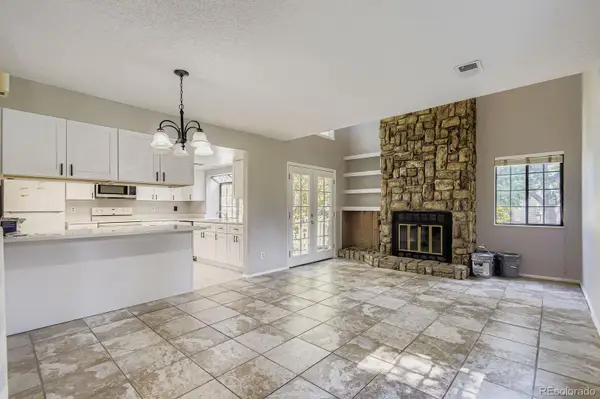 12440 E Pacific Circle #B, Aurora, CO 80014