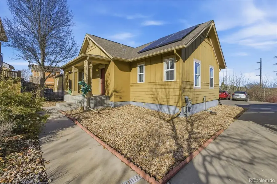 23501 E Saratoga Circle, Aurora, CO 80016 - Image #2