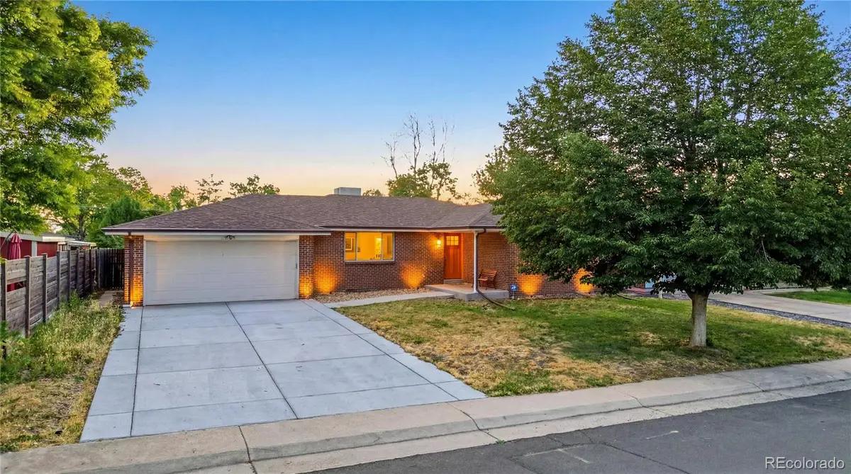 323 Fulton Street, Aurora, CO 80010 - #1