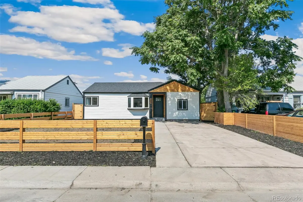 1657 Macon Street, Aurora, CO 80010 - #1