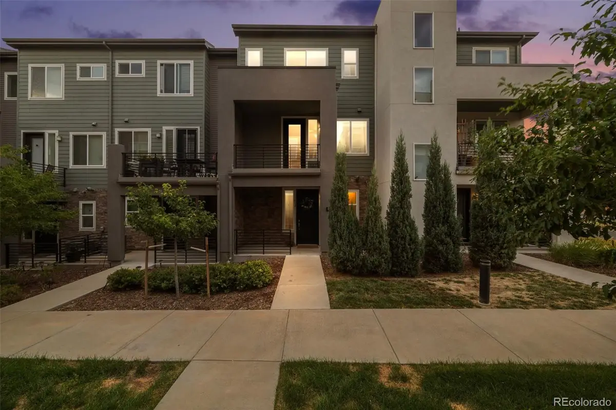 612 E Hinsdale Avenue, Littleton, CO 80122 - #1