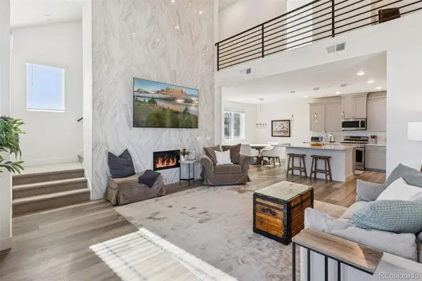 8848 S Kipling Way #205, Littleton, CO 80127