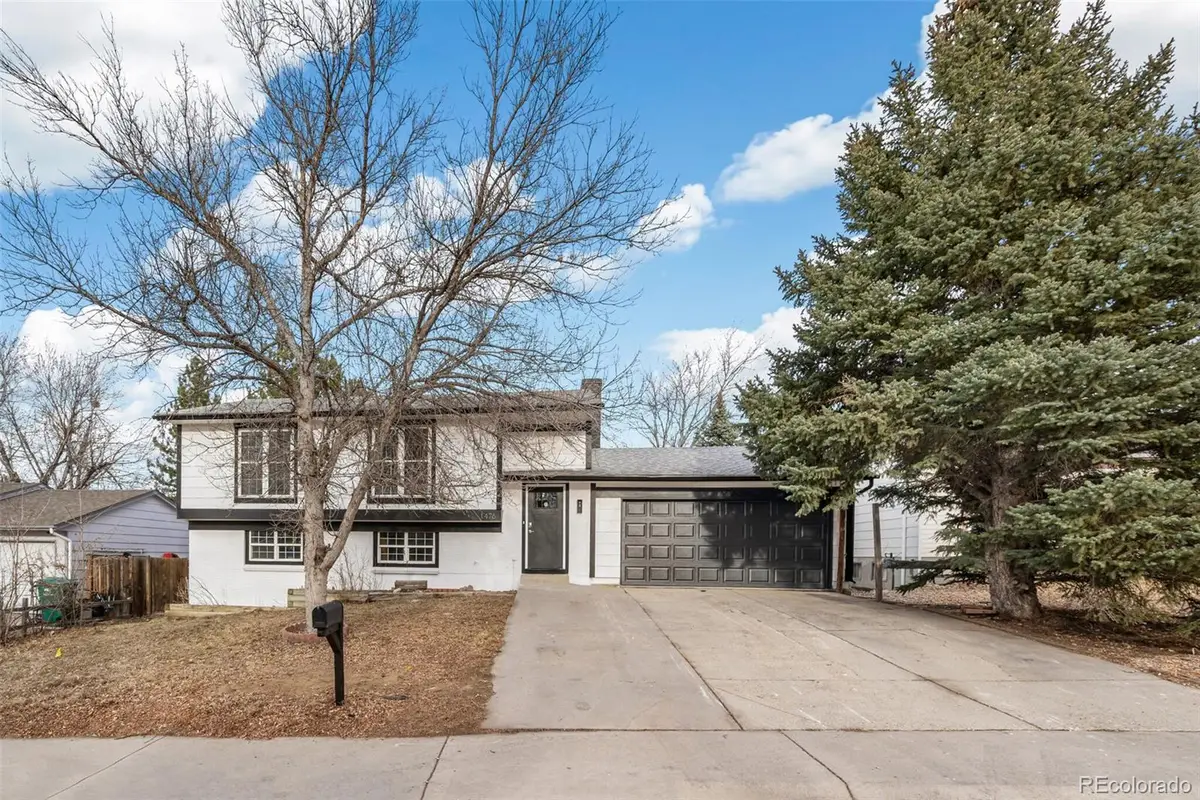 1476 S Olathe Way, Aurora, CO 80017 - Image #1