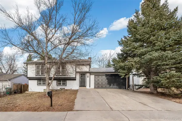 1476 S Olathe Way, Aurora, CO 80017