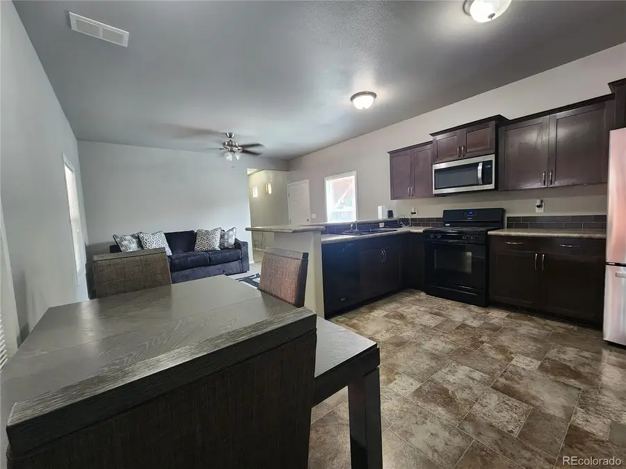 425 Barnard Court, Longmont, CO 80501 - #3