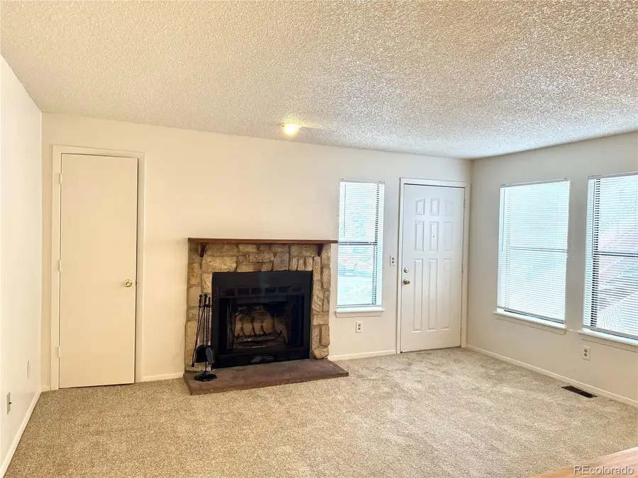 910 S Dawson Way #3, Aurora, CO 80012 - Image #3