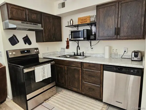 1830 Newland Court #320, Lakewood, CO 80214