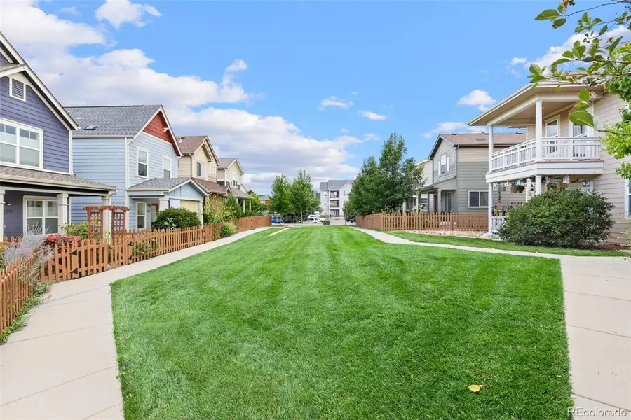 237 Cardinal Way #101, Longmont, CO 80501 - Image #2